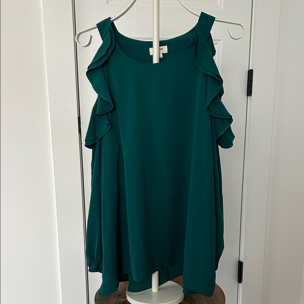 NWOT Umgee Long Sleeve Open-Shoulder Blouse